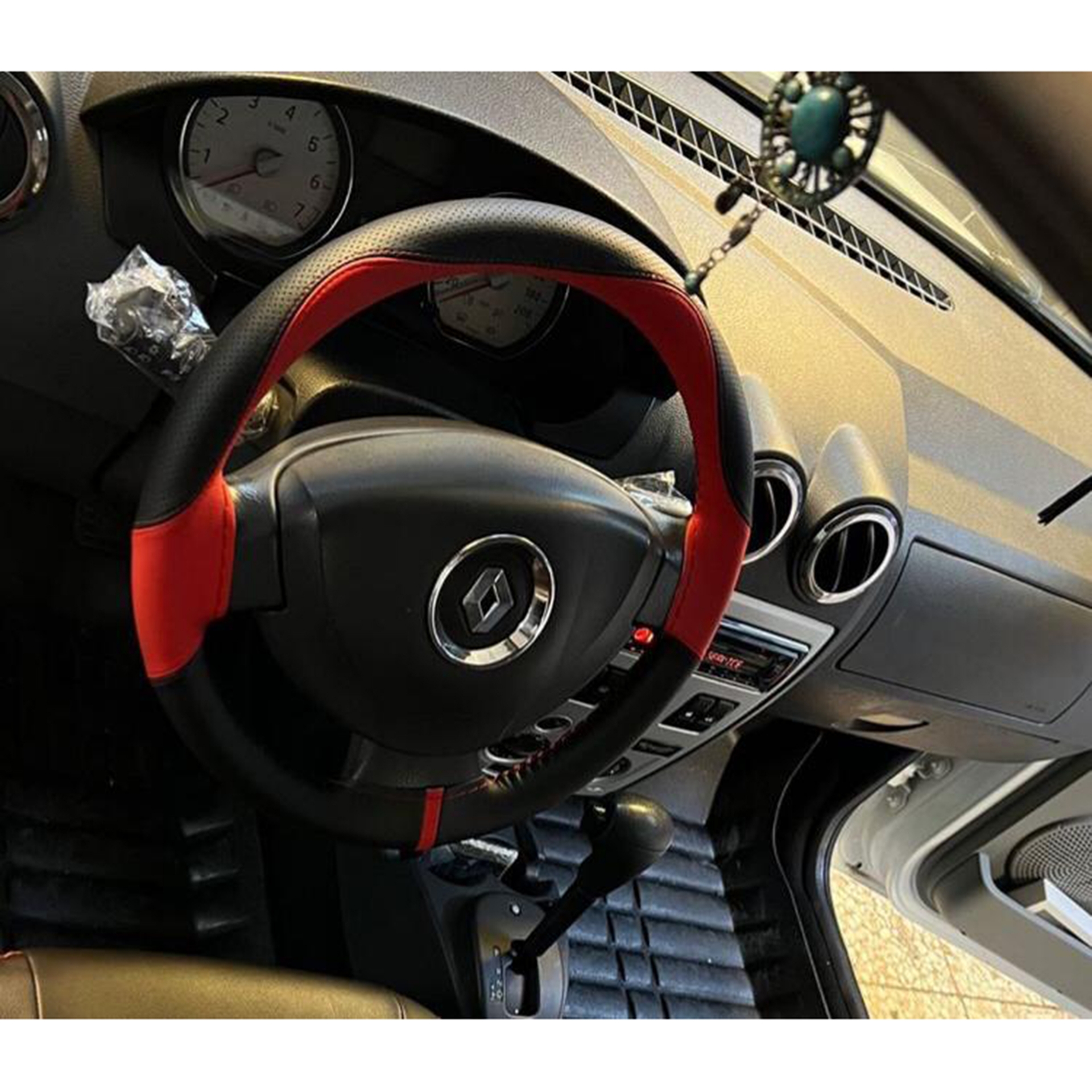 تصویر  دور فرمان چرم طبیعی دو رنگ SPCAR مدل SP_128B مناسب برای تمام خودرو ها