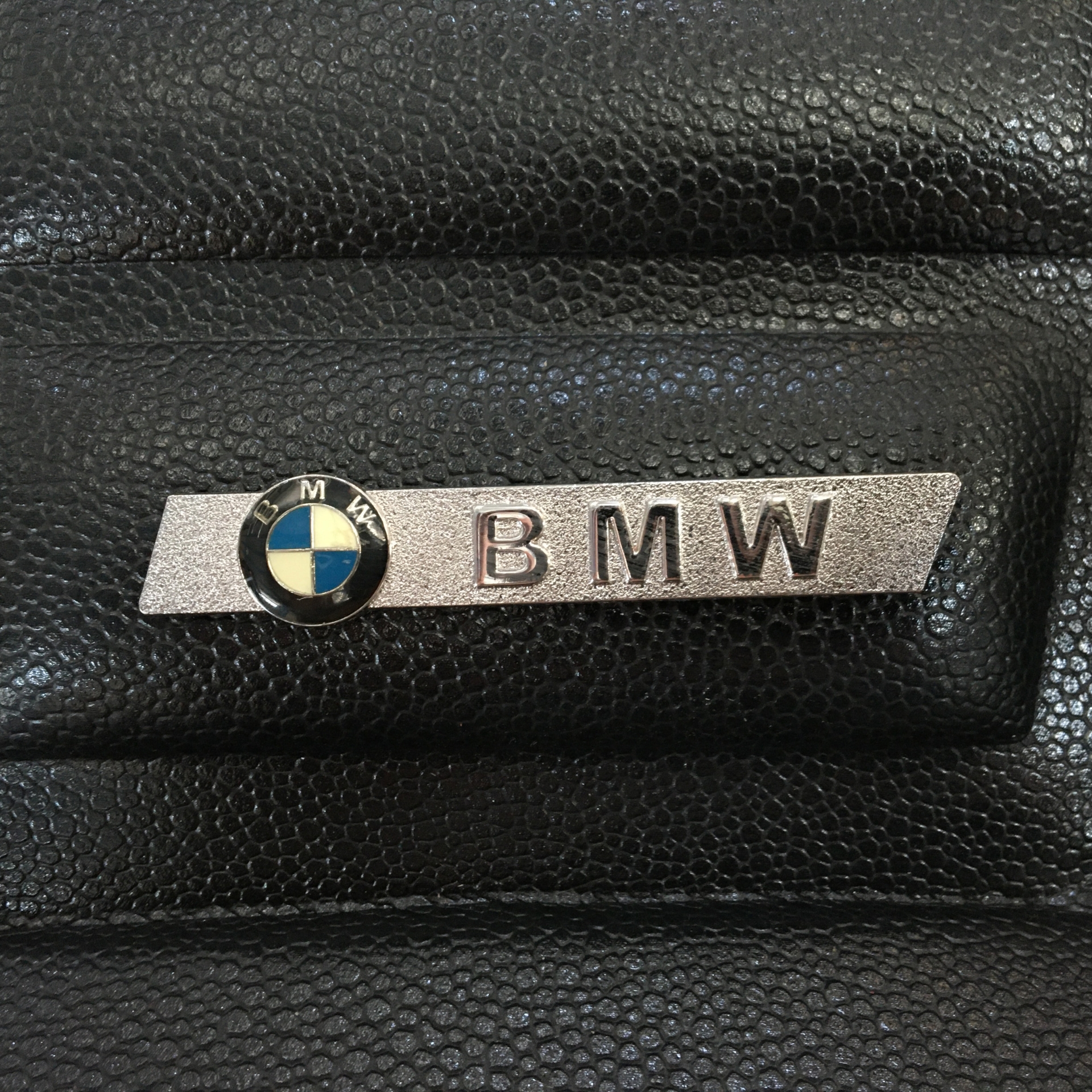 تصویر  کفپوش سه بعدی چرمی BMW X3 HFK