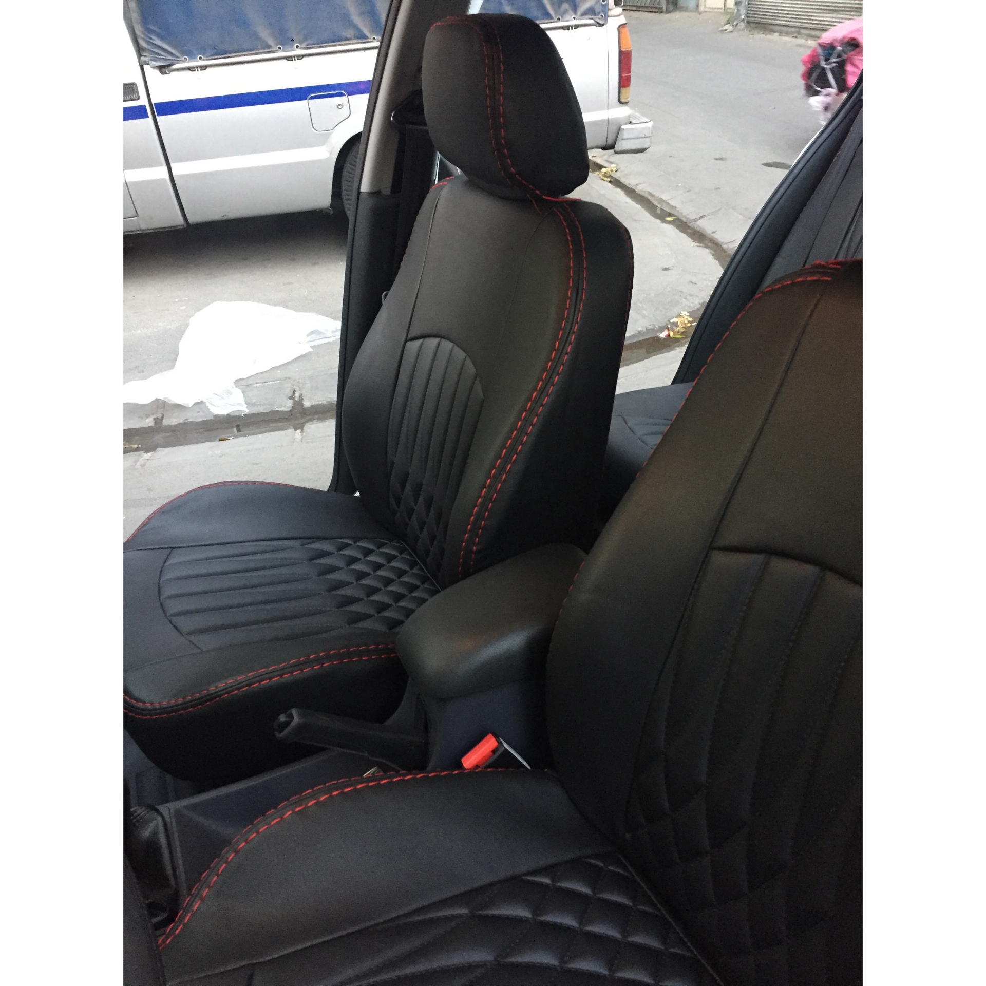 تصویر  روکش صندلی 405 صندلی جدید چرم مصنوعی طرح بوگاتی جلوه مدل ribbon